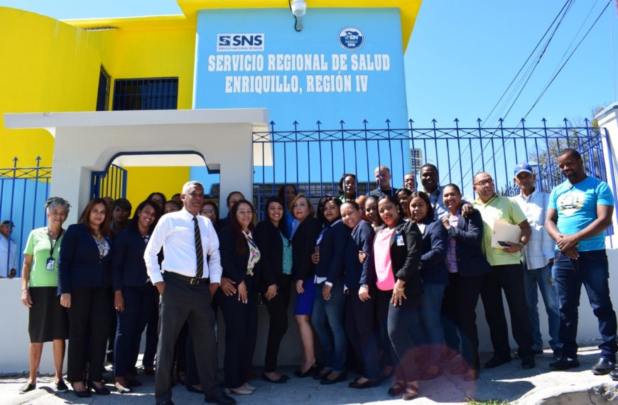 Trasladan Oficinas Administrativas de la Direcci&oacute;n del Servicio Regional de Salud Enriquillo.