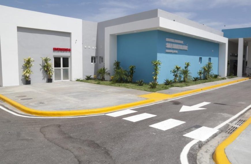 Director SNS deja en funcionamiento el nuevo Hospital de Neiba