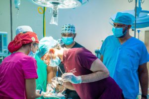 Hospital San Bartolomé realiza jornada quirúrgica en Otorrinolaringología
