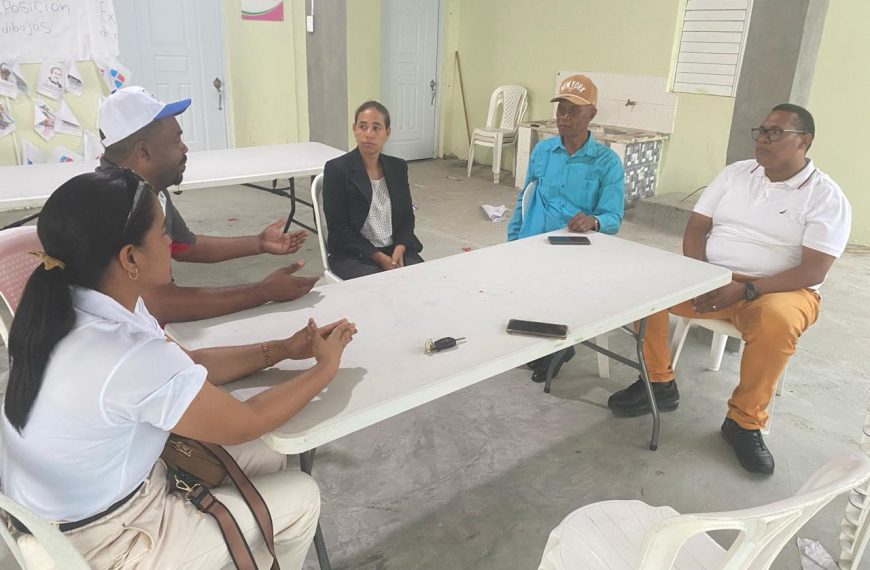 El SRSEN contin&uacute;a Fortaleciendo el Primer Nivel de Atenci&oacute;n en la Provincia Independencia con Remozamientos y Reconstrucci&oacute;n.