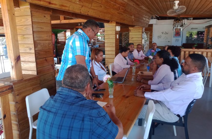 SRSEN Fortalece Estrategias para Optimizar Servicios Hospitalarios