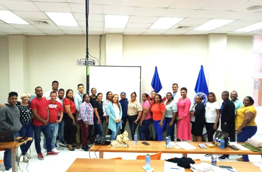 SNS Y SRSEN Realizaron Exitoso Taller de Programaci&oacute;n y Validaci&oacute;n de Medicamentos e Insumos: Impulso para la Salud en la Regi&oacute;n Enriquillo.